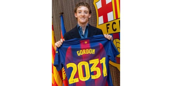 Anthony Gordon w przyszłym tygodniu zgłosi się do Barcelony